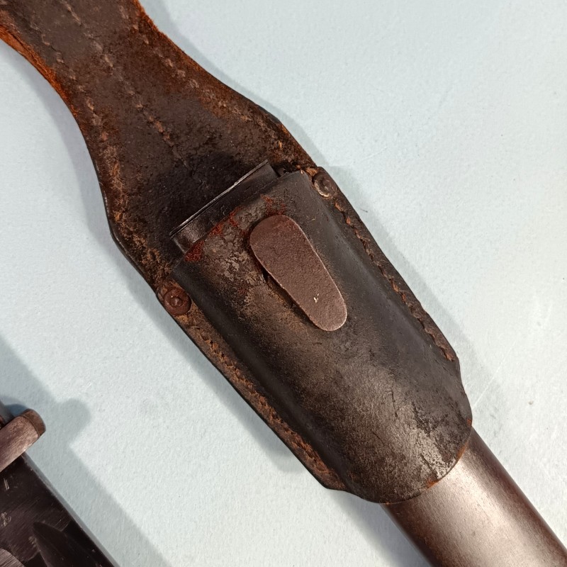 BAIONNETTE ALLEMANDE 98K FOURREAU ET BAIONNETTE AVEC MEME NUMERO FABRICANT A.S.W. E&F HÖRSTER SOLINGEN 1943